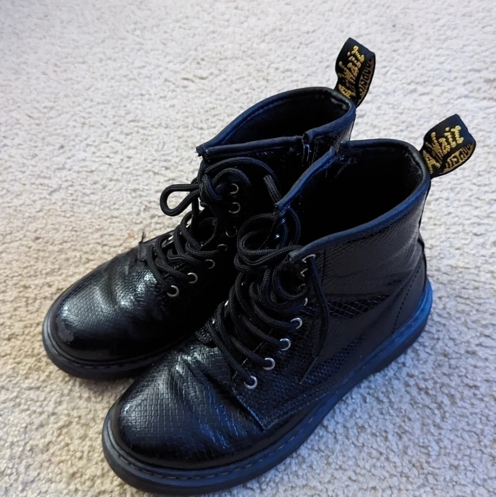 Dr Martens patent “snake skin” boots size 3